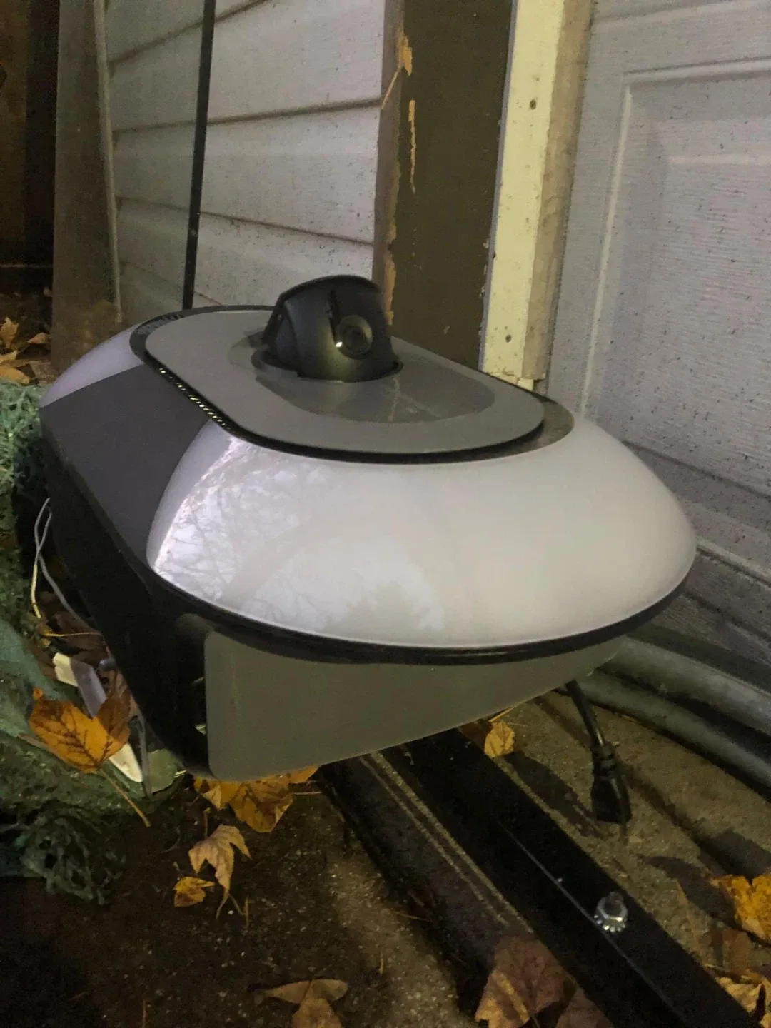 Chamberlain Garage Door Opener image indicator(2)