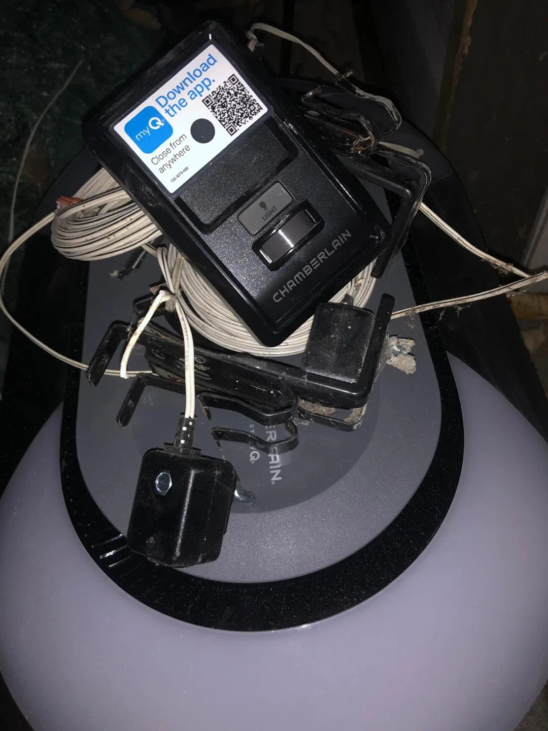 Chamberlain Garage Door Opener image indicator(3)