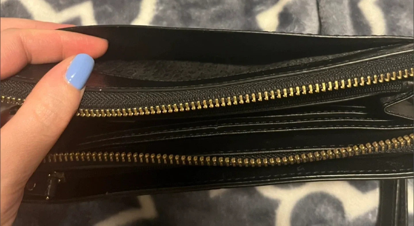Kate Spade Black Clutch/Wristlet image indicator(6)