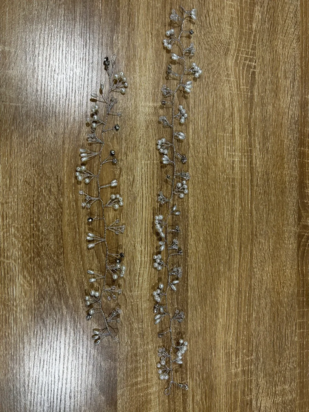 Hair Accessories: Pearl & Crystal Hair Vine and Combs image indicator(5)