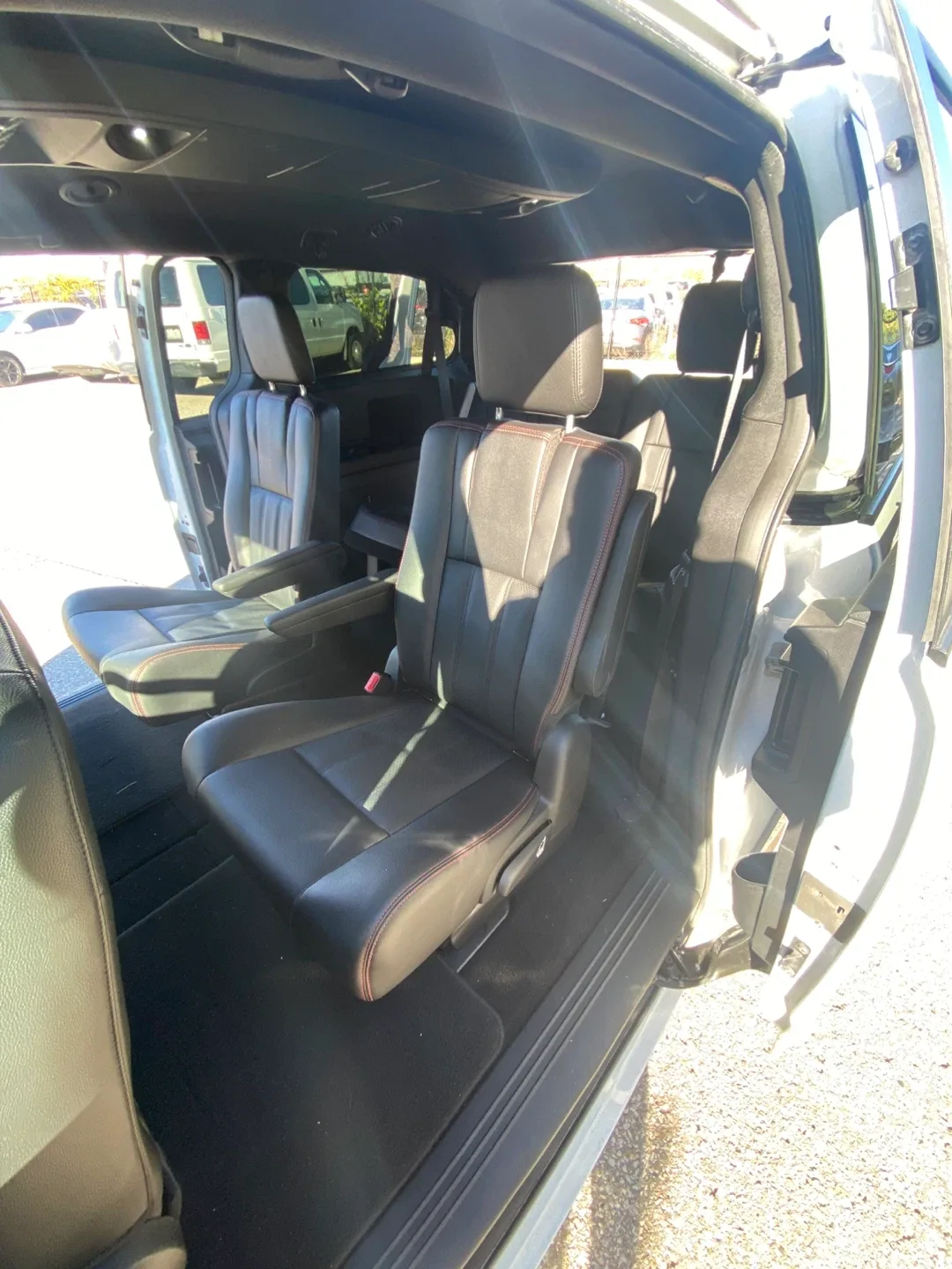 2019 Dodge Grand Caravan GT image indicator(9)