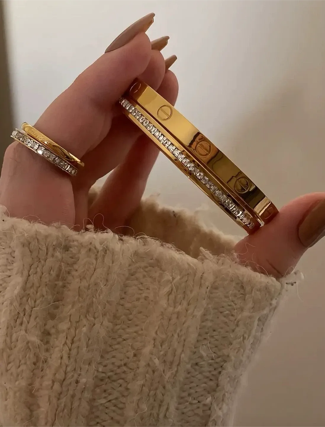 Gold filled love Bracelets image indicator(2)