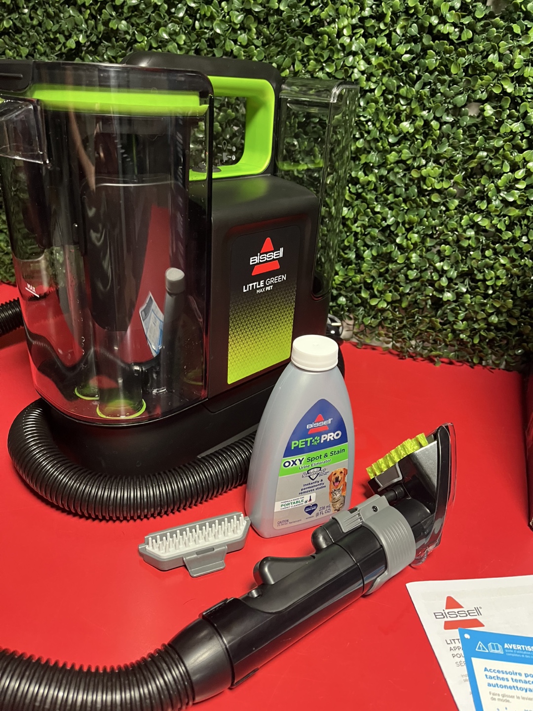 Bissell Little Green Pet Carpet Cleaner - photo 2