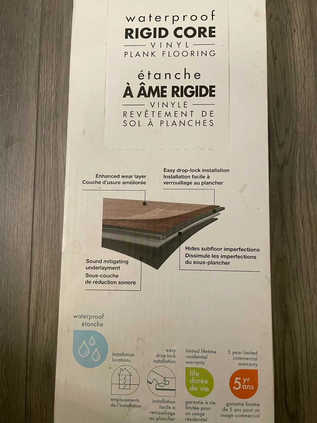 LifeProof Light Grey Oak Vinyl Flooring image indicator(4)