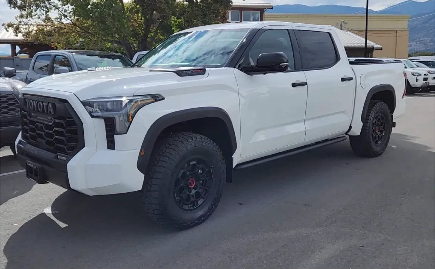 Toyota Tundra Running Board Rh Trd Pro Crew Cab image indicator(4)