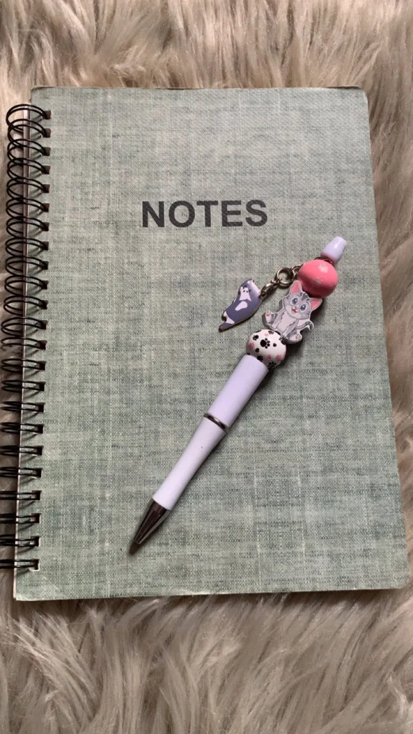 Handmade Beaded Pens - Cute Designs! image indicator(4)