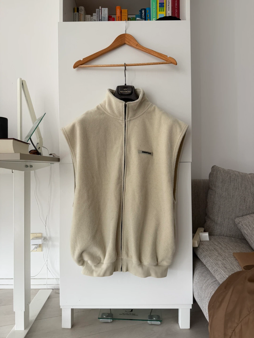 Essentials Fleece Vest - Cream