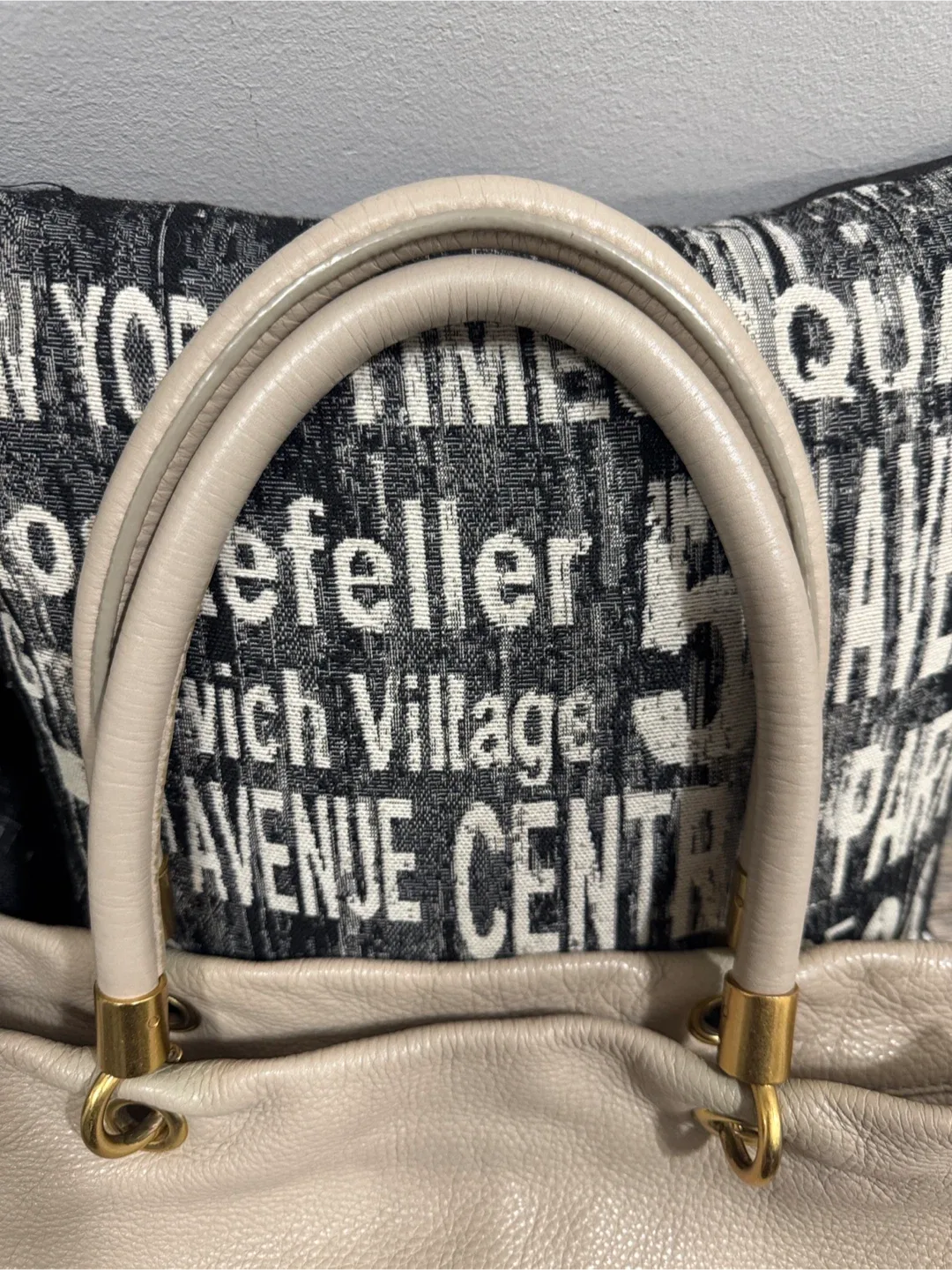 Marc by Marc Jacobs Beige Leather Tote image indicator(3)