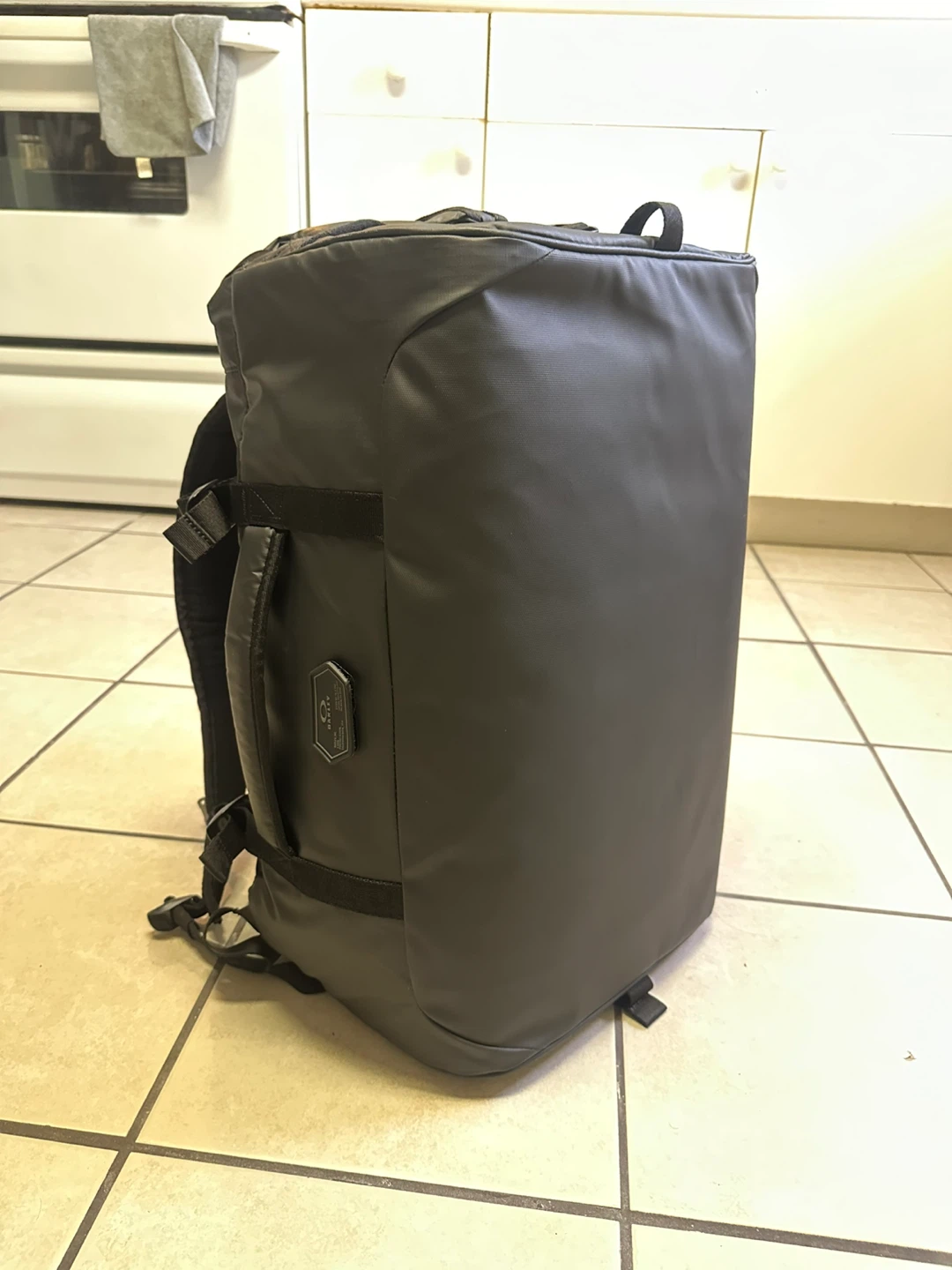 Oakley Road Trip RC Duffle 50L - photo 2