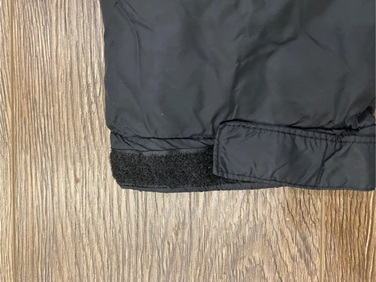 DNWR Black Puffer Jacket image indicator(4)