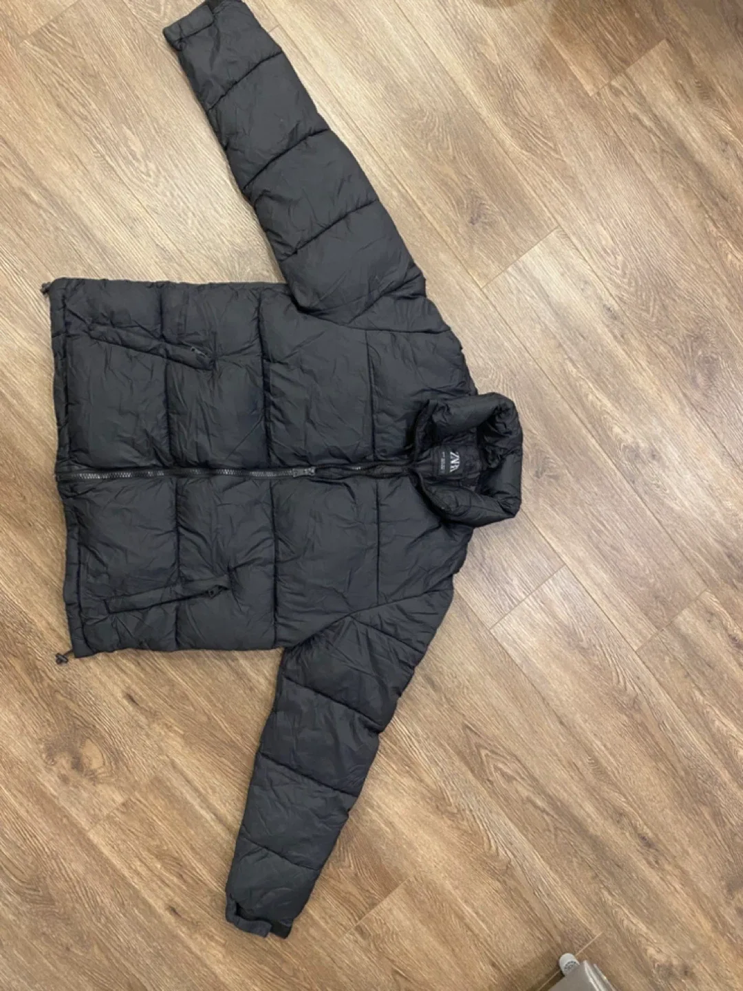 DNWR Black Puffer Jacket image indicator(7)