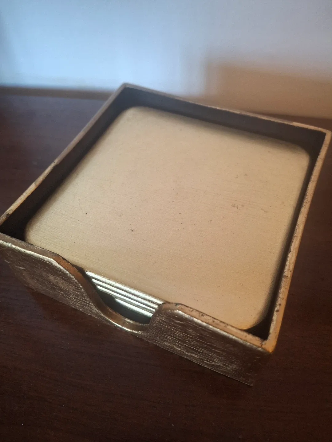 Set of 6 gold coasters with holder image indicator(5)