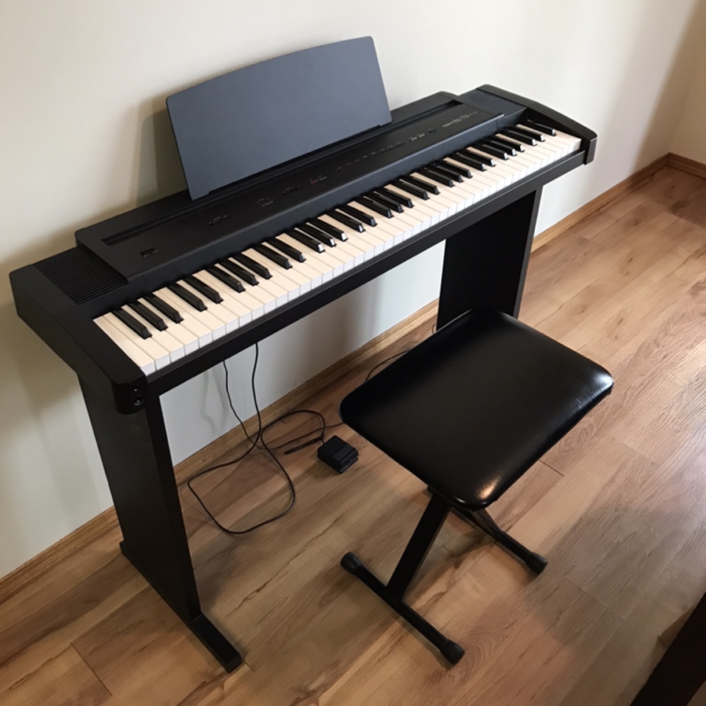 Roland EP-7II Digital Piano with Stand, Pedal & Bench