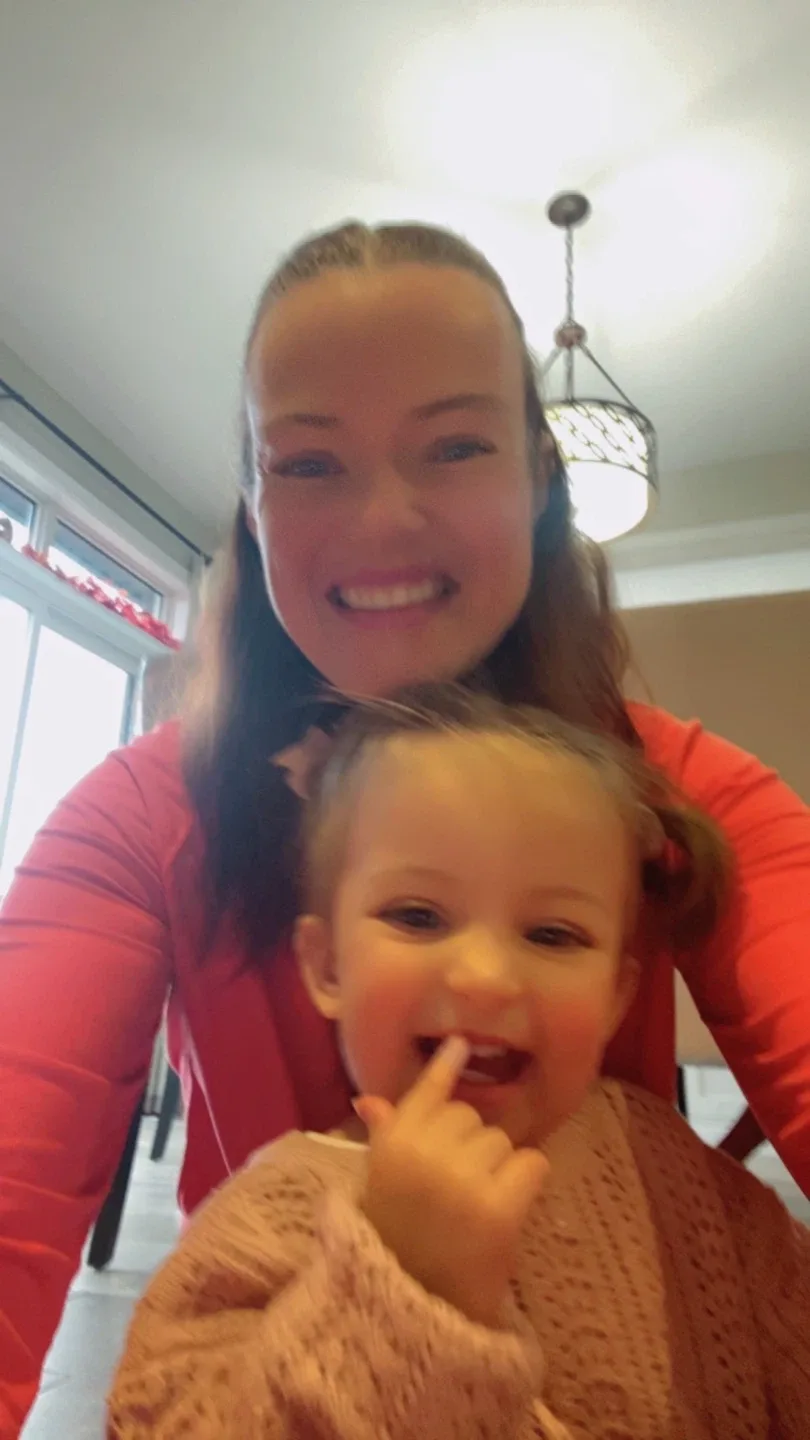 Babysitter Available image indicator(3)