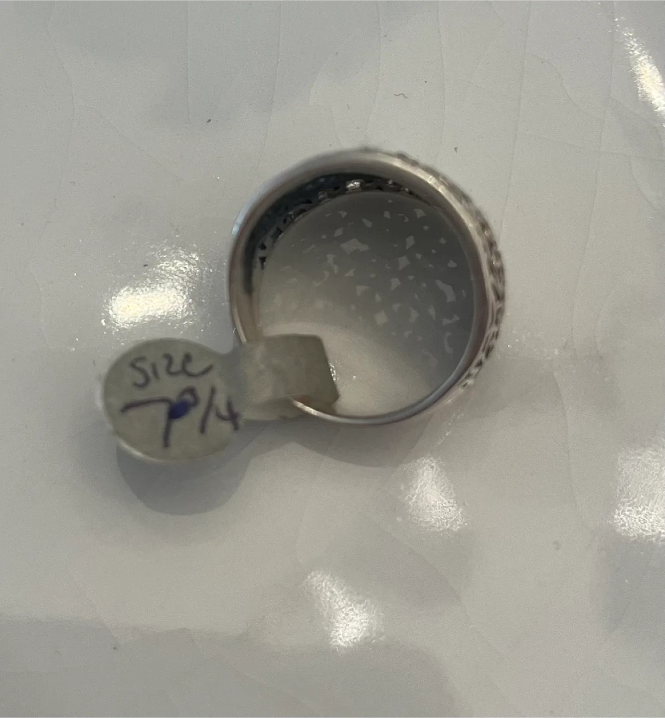 Silver filigree ring (stamped 925) image indicator(3)