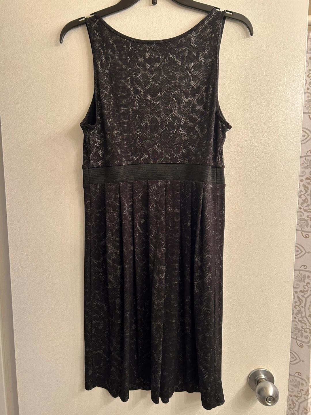 Express Black Dress - Size Small - photo 3