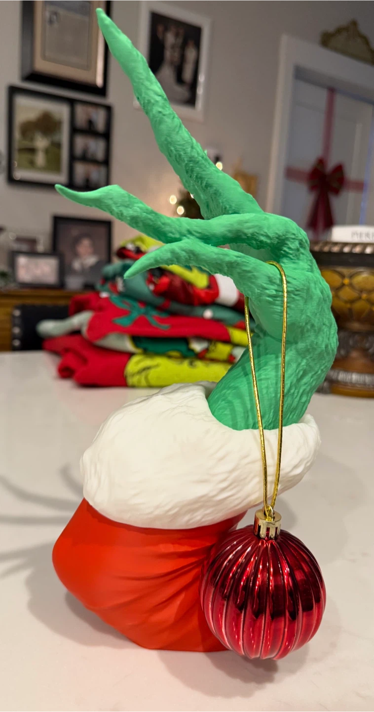 Grinch Hand With Ornament - photo 5