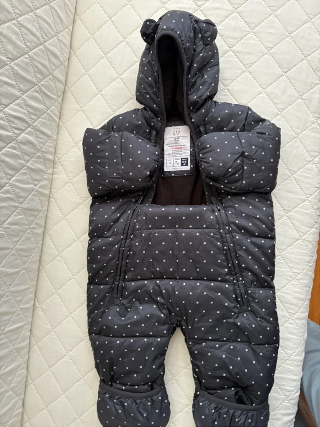 GAP Baby Snowsuit 0-6 Months image indicator(4)