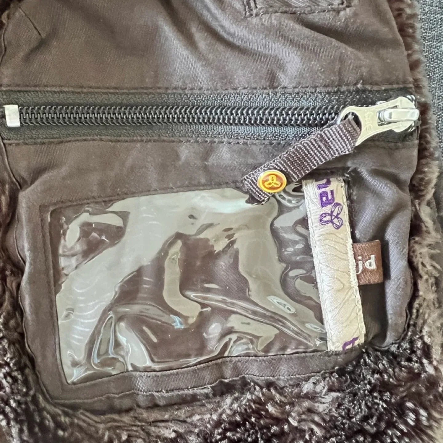 Aritzia Winter Jacket image indicator(7)