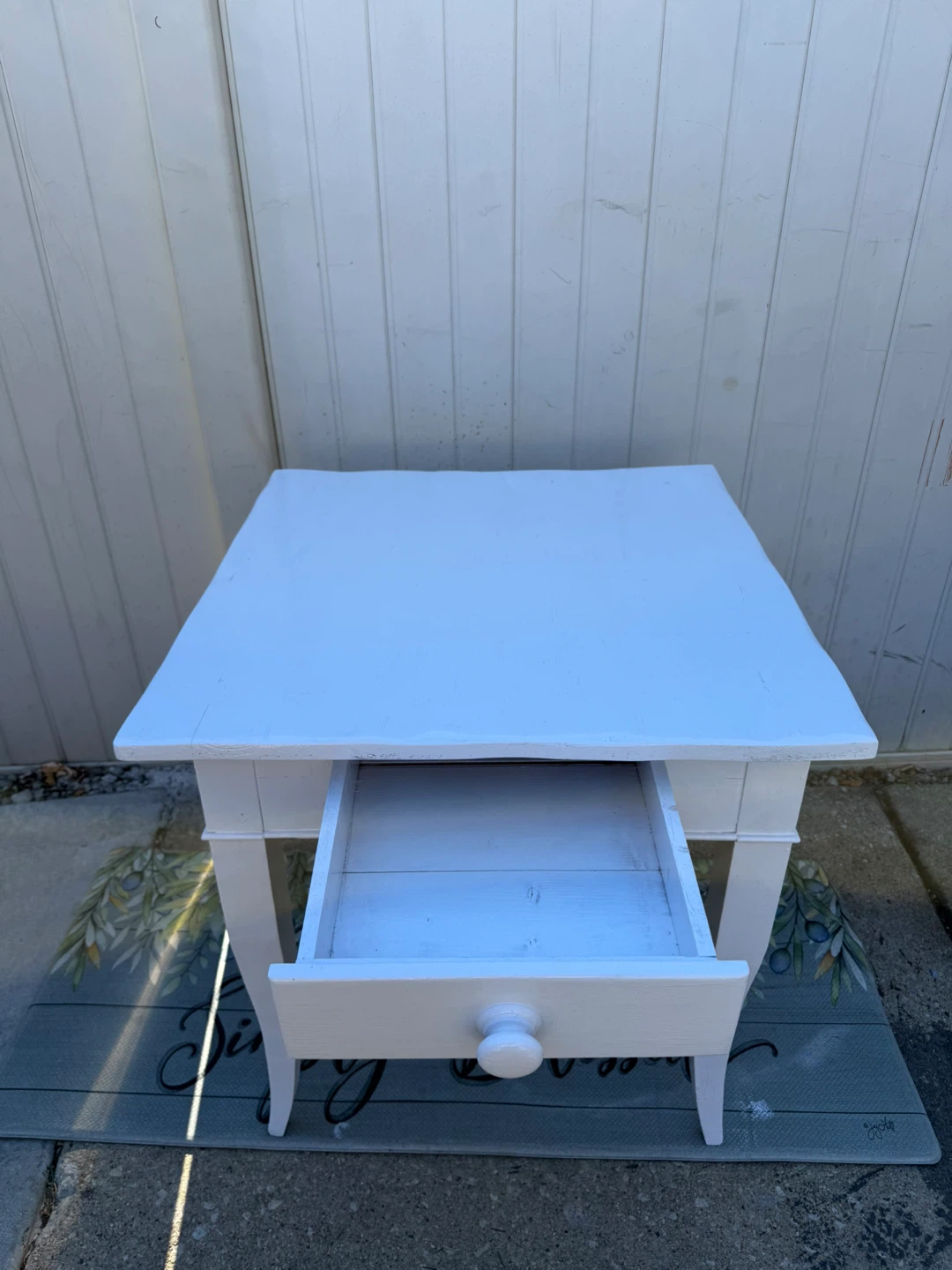 White Painted Side Table with Drawer - photo 4