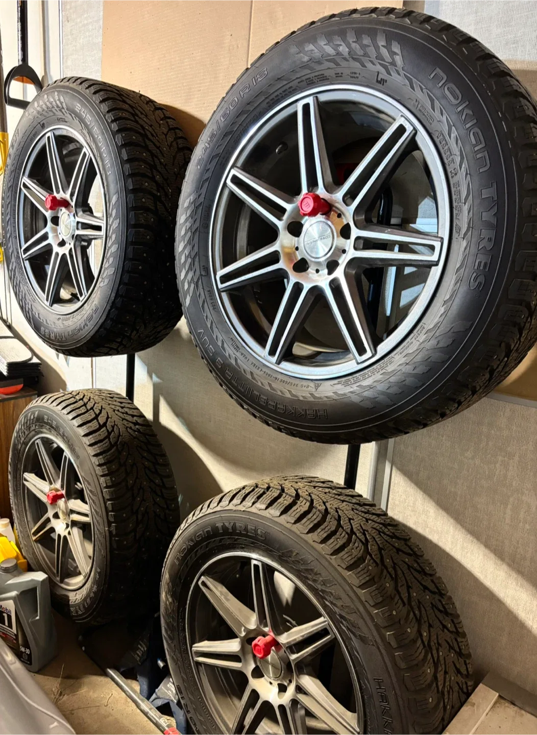 Nokian Hakkapeliitta SUV 3 245/60R18 Winter Tires image indicator(3)