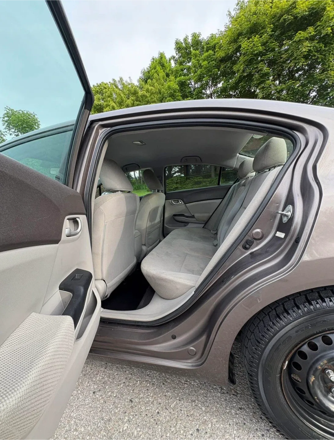 Honda Civic Sedan - Great Condition! image indicator(6)