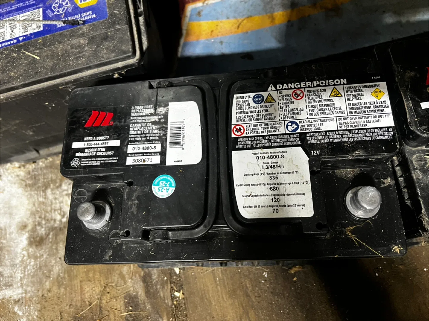 Motomaster Car Battery CCA 680 image indicator(2)