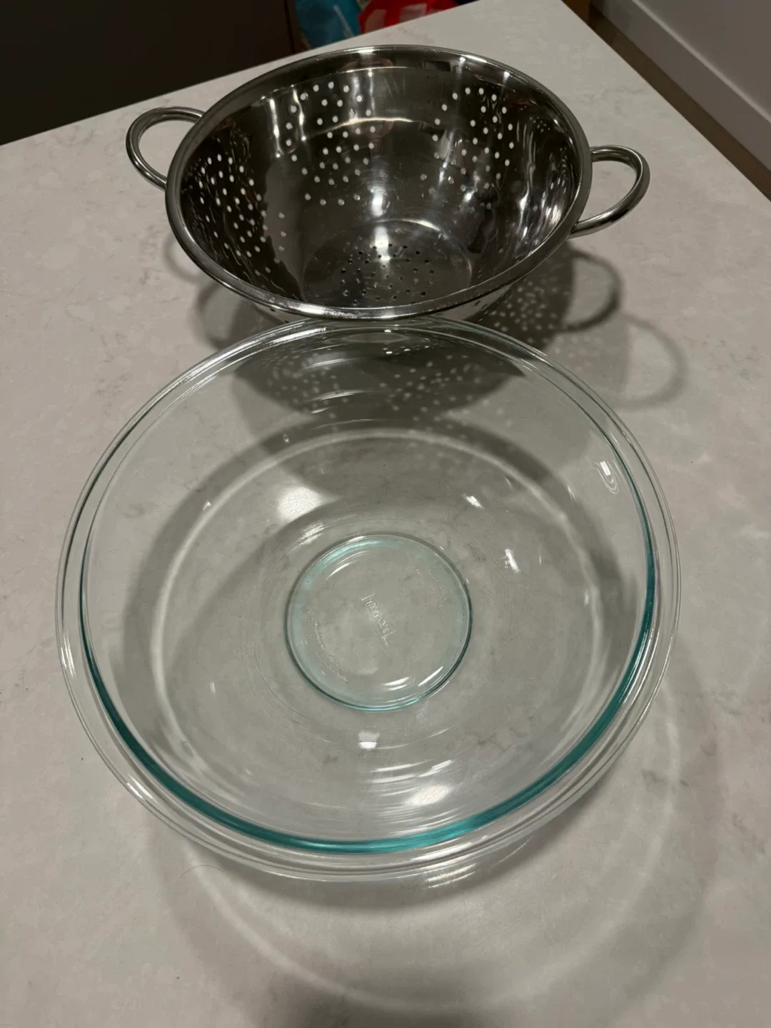 Mixing Bowl & Colander Set image indicator(2)
