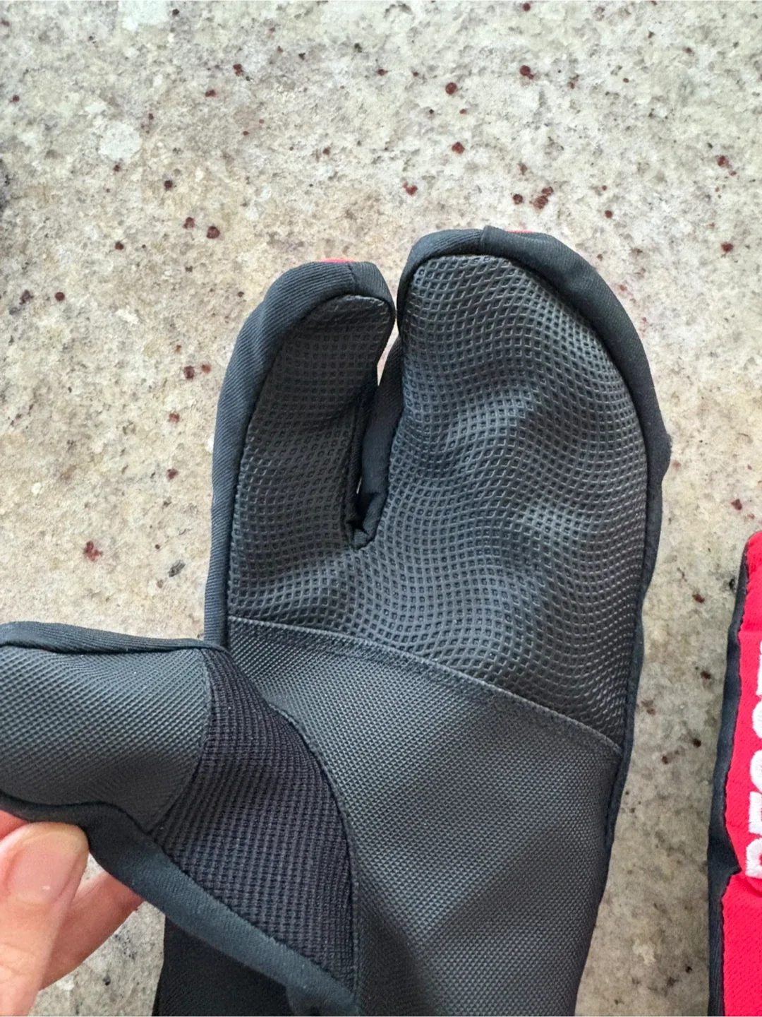 Youth junior Descente Ski Mittens image indicator(4)