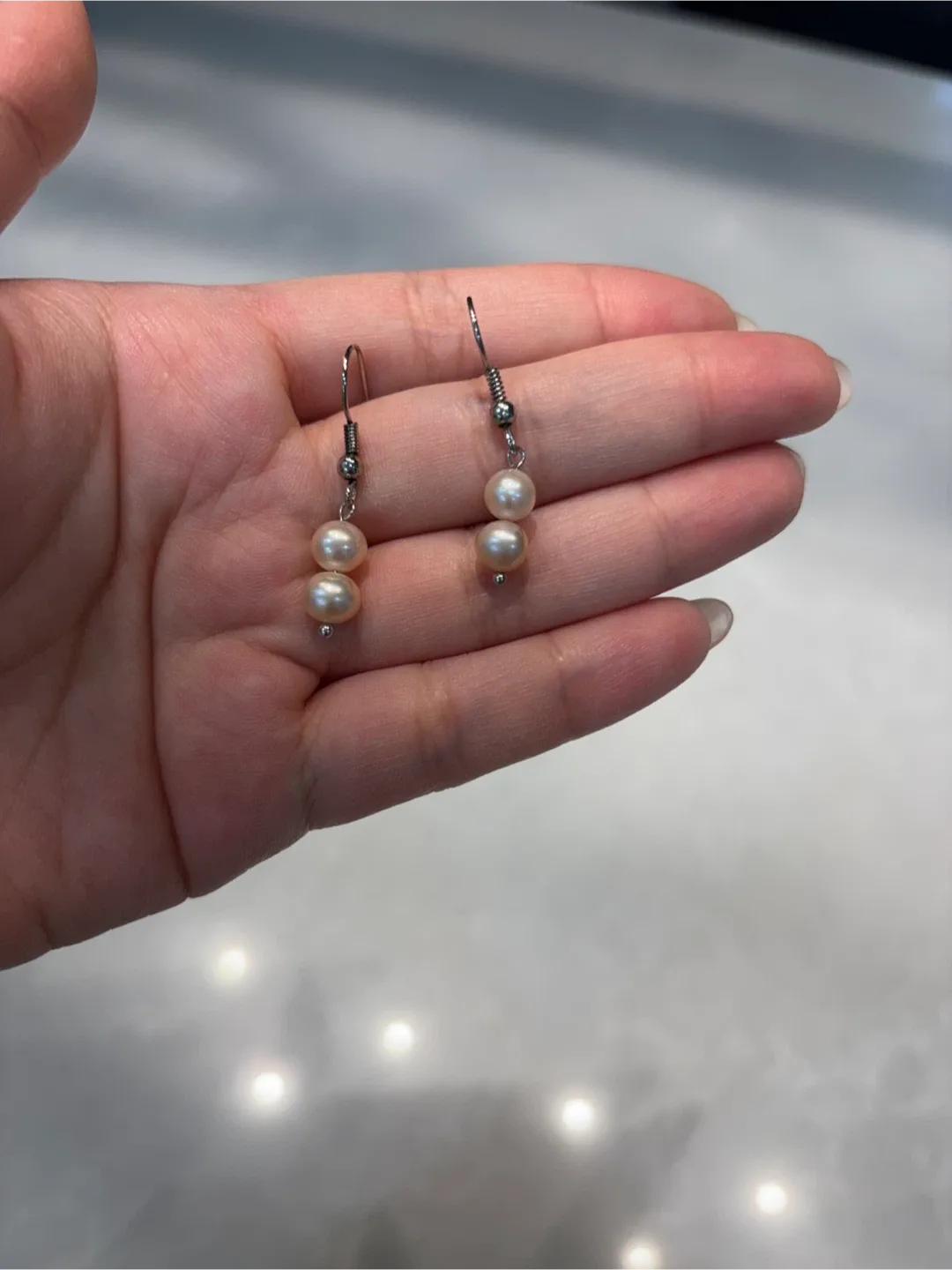 Pearl Drop Earrings thumbnail