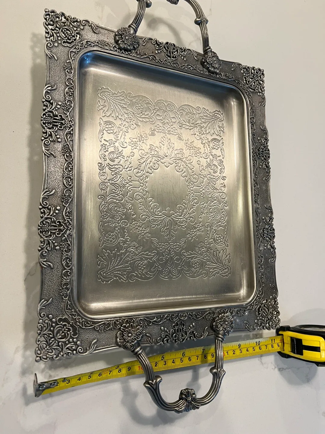 Silver Decorative Serving Tray image indicator(2)
