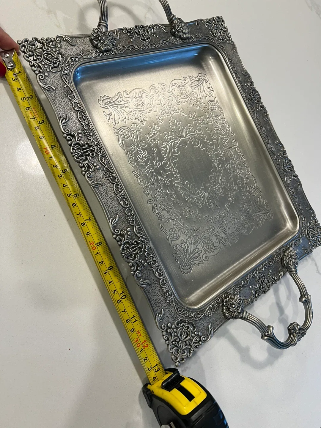 Silver Decorative Serving Tray image indicator(3)