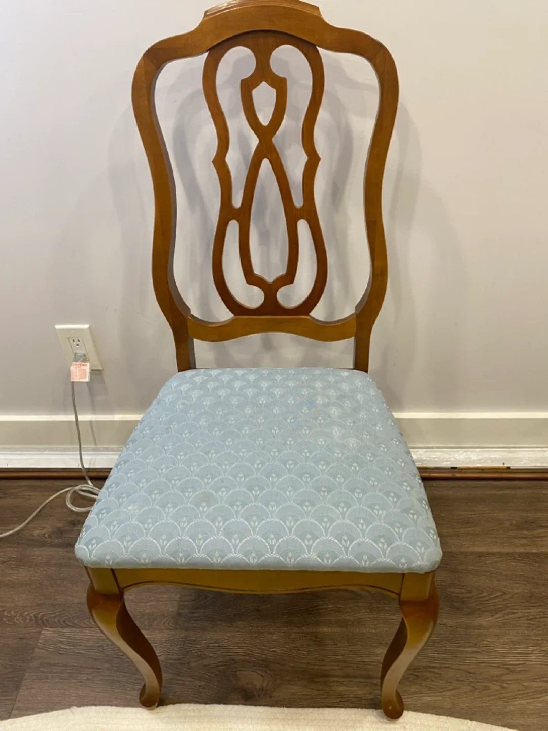 Set 4 Wooden Dining Chairs with Light Blue Seats image indicator(2)