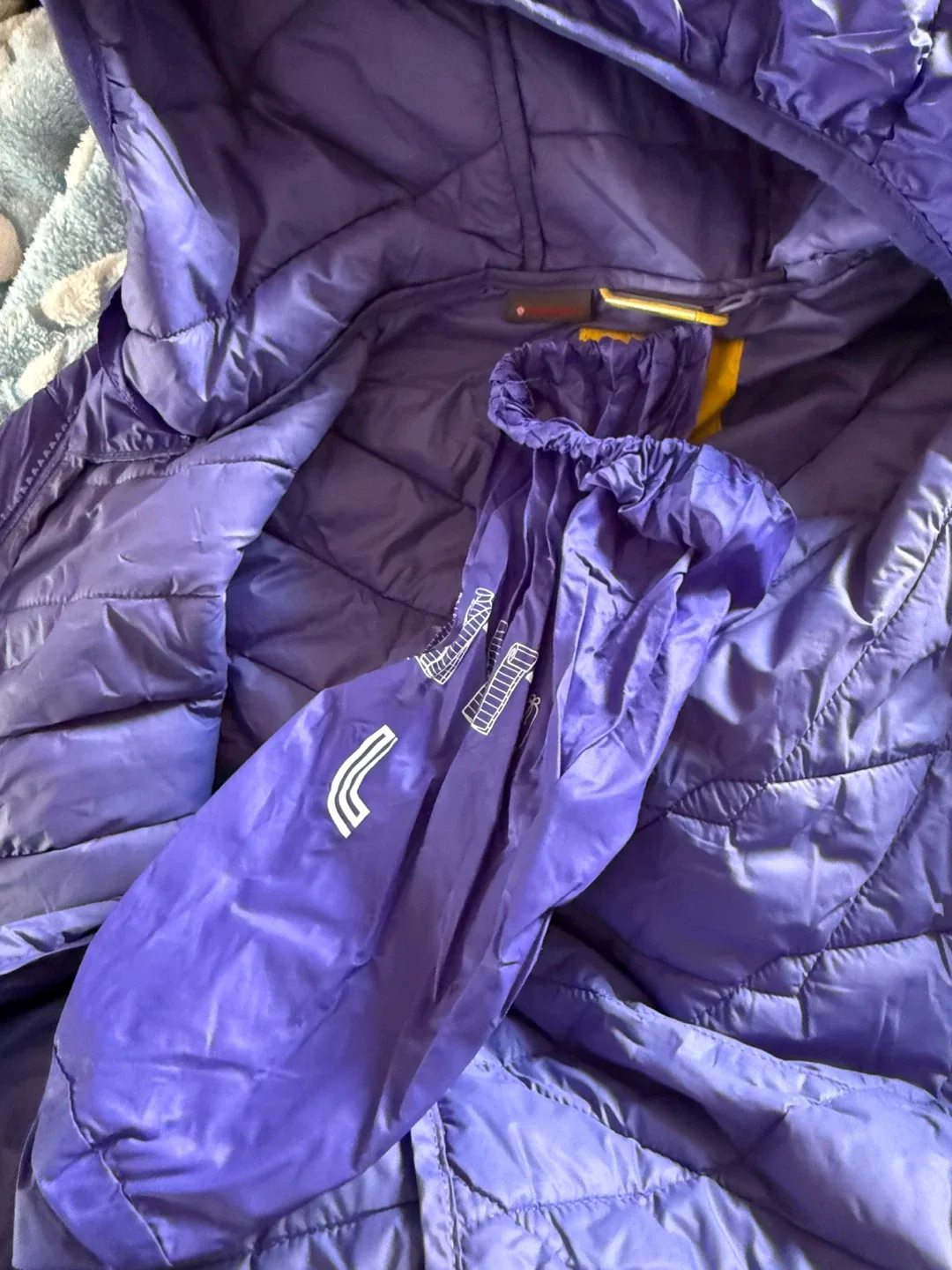 Girls Purple Puffer Jacket size 10/12 LG image indicator(2)