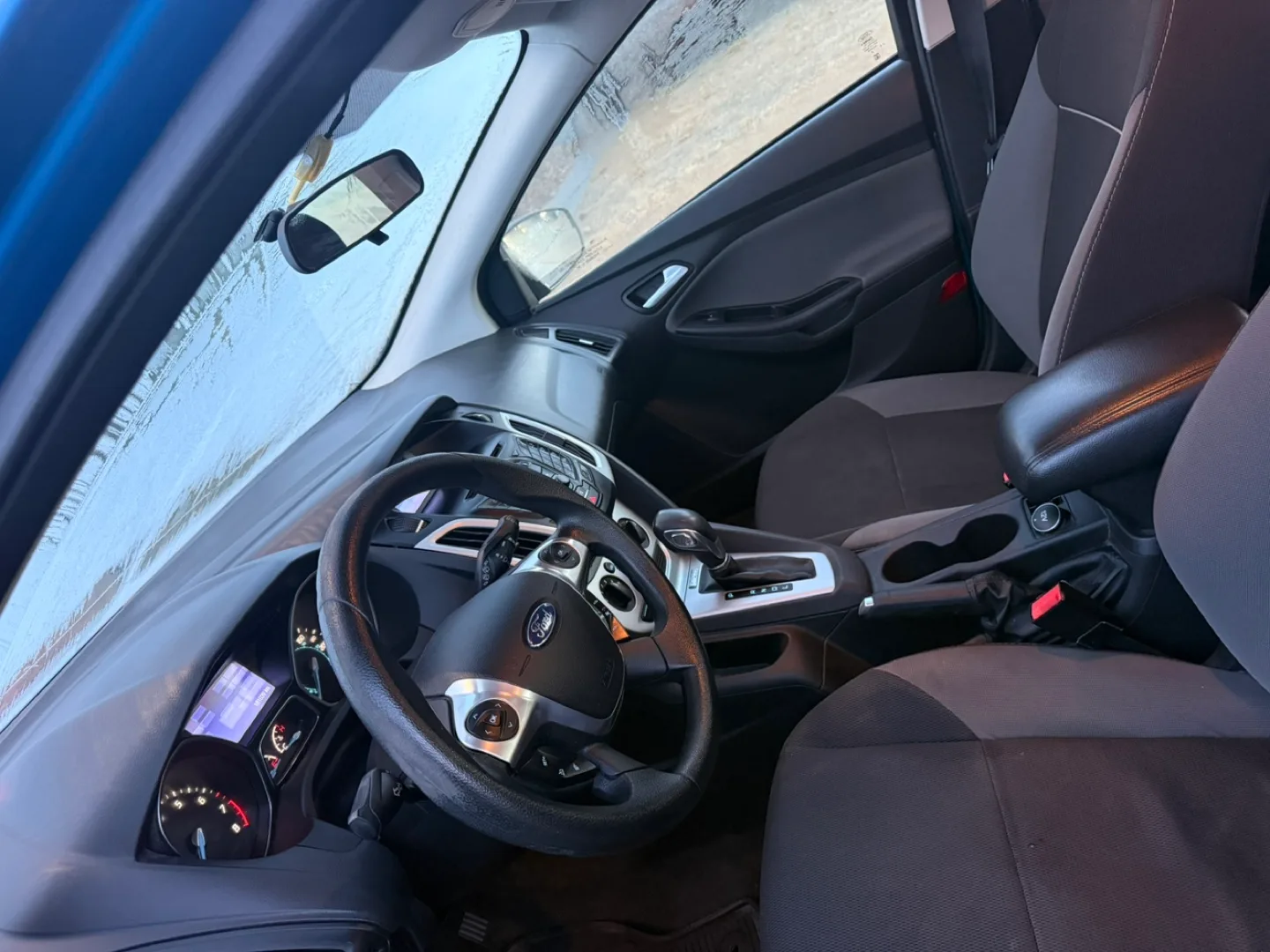 Ford Focus Hatchback image indicator(6)