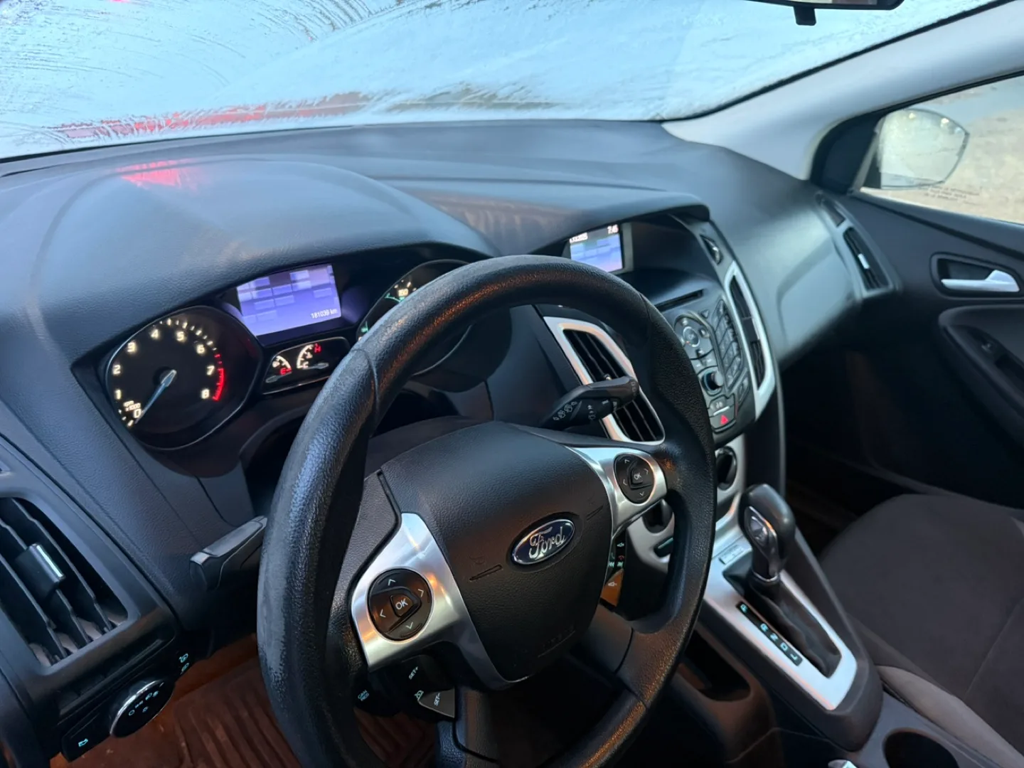 Ford Focus Hatchback image indicator(8)