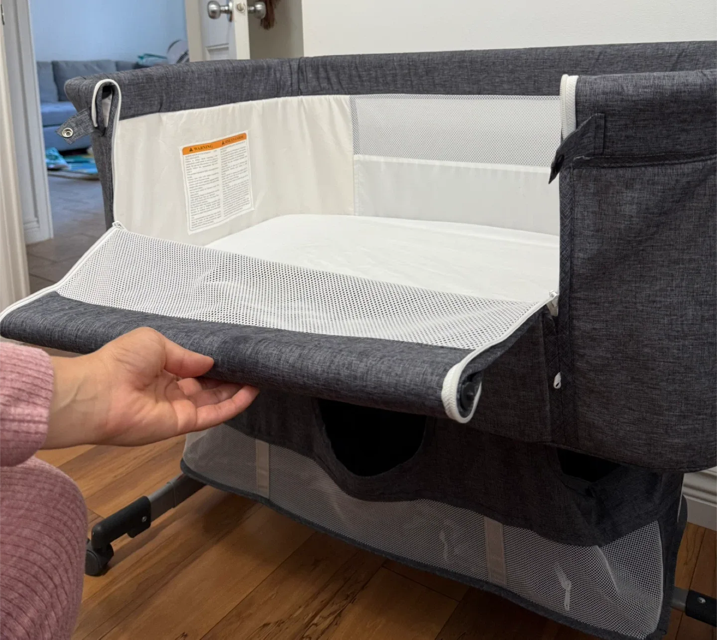 Baby Bassinet Bedside Sleeper image indicator(6)