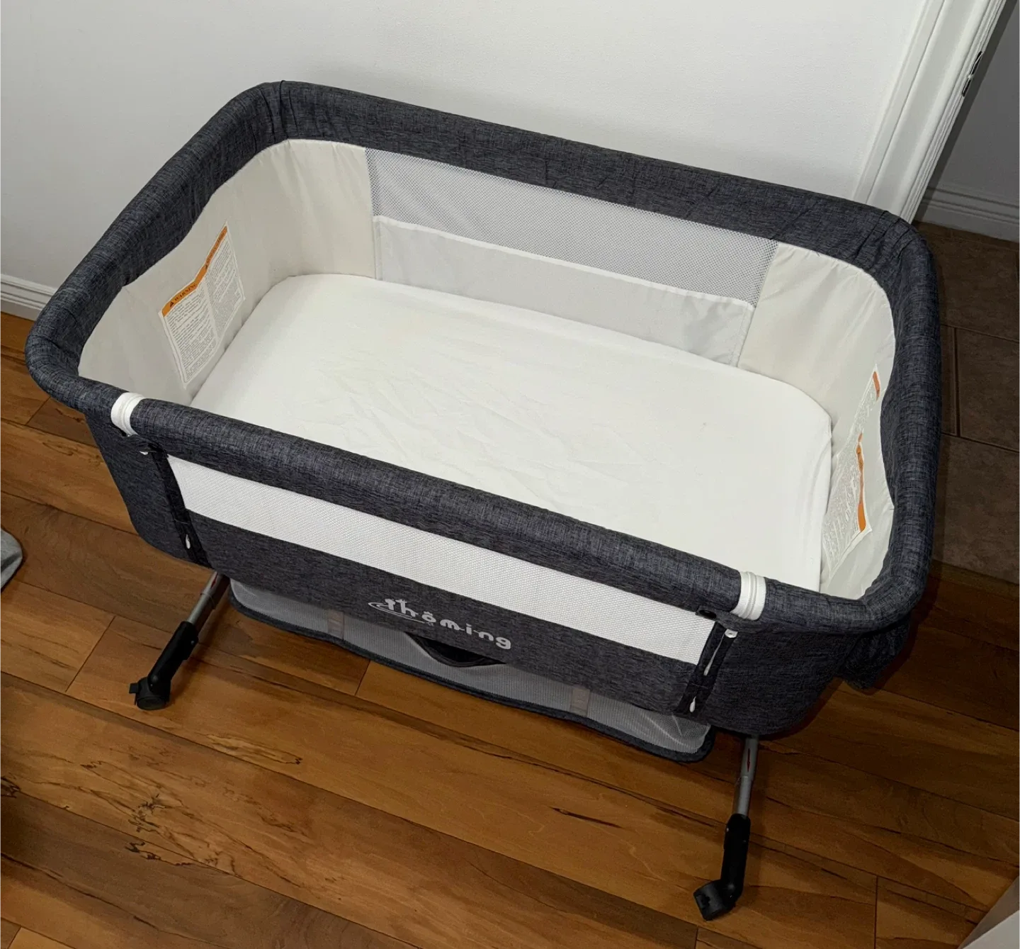 Baby Bassinet Bedside Sleeper image indicator(3)