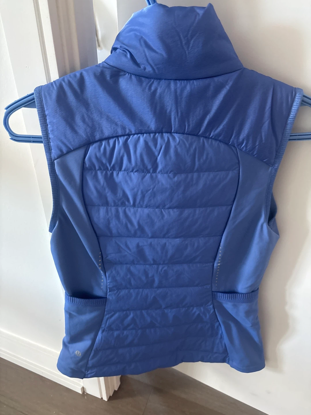 Lululemon Down for It All Vest - Size 4 - photo 2