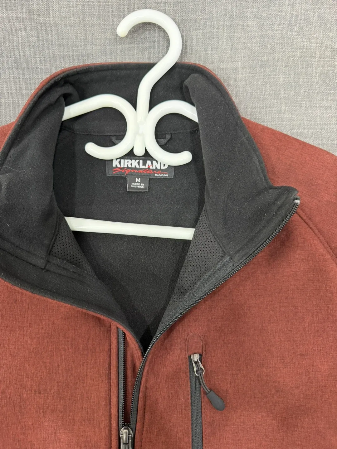 Kirkland Signature Jacket - Size M image indicator(2)