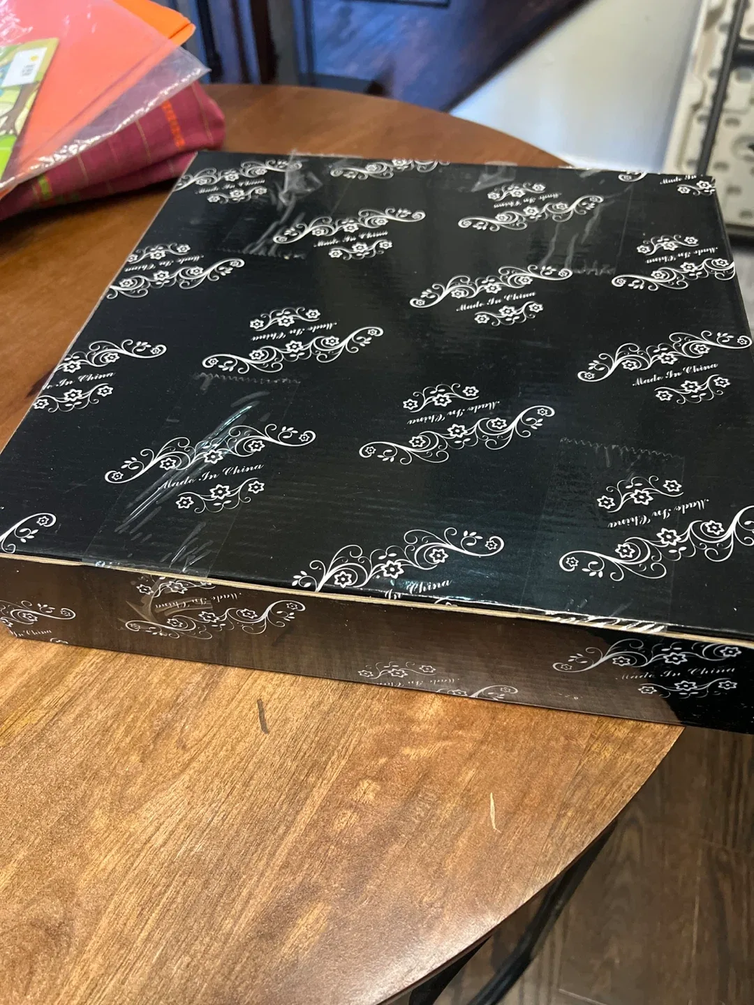 Gold Mirrored Tray - New in Box image indicator(3)