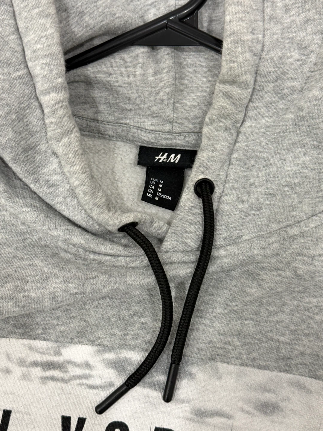 H&M Grey "New York City" Hoodie - Size M - photo 3