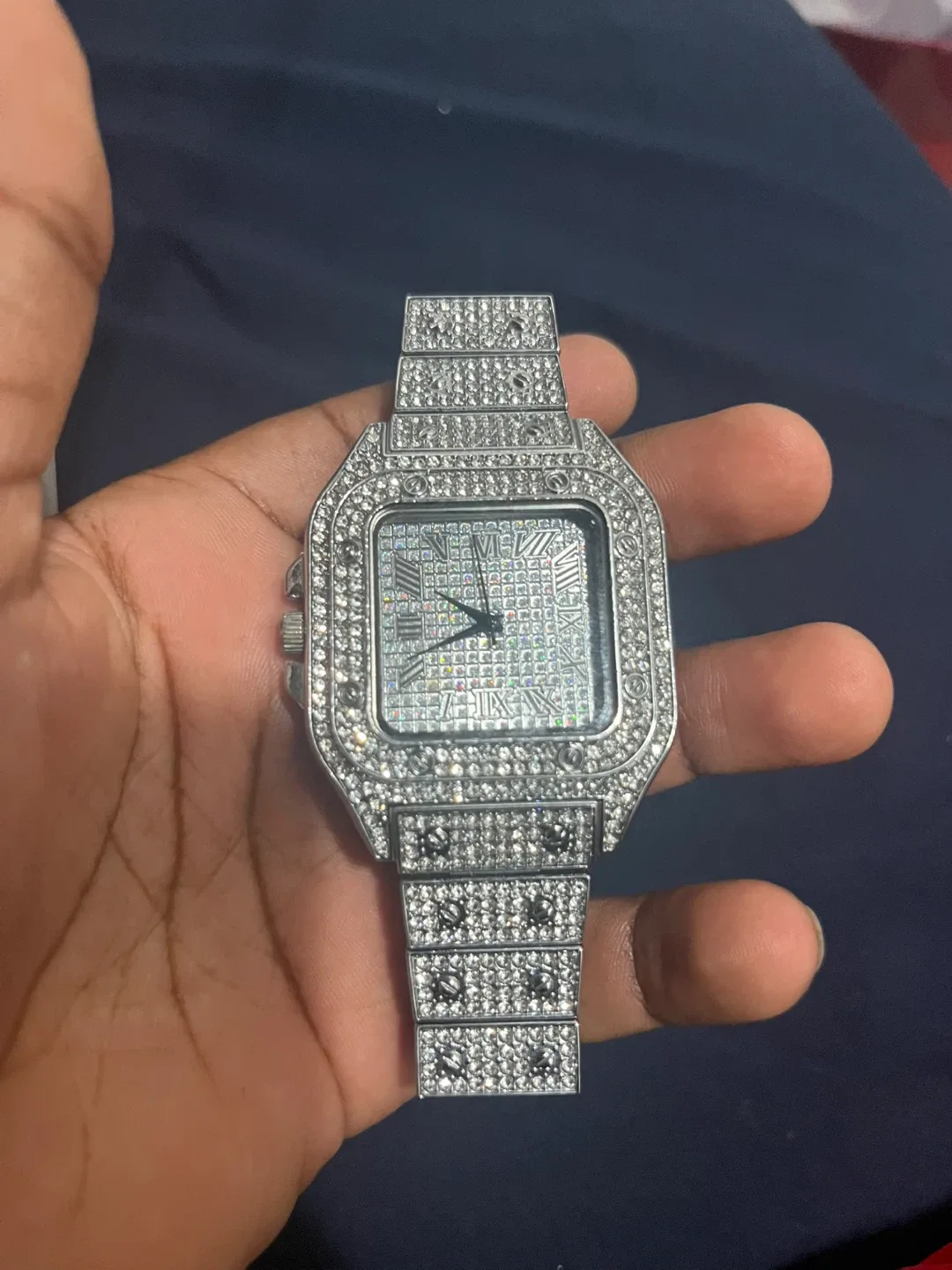 Mossanite watch image indicator(4)