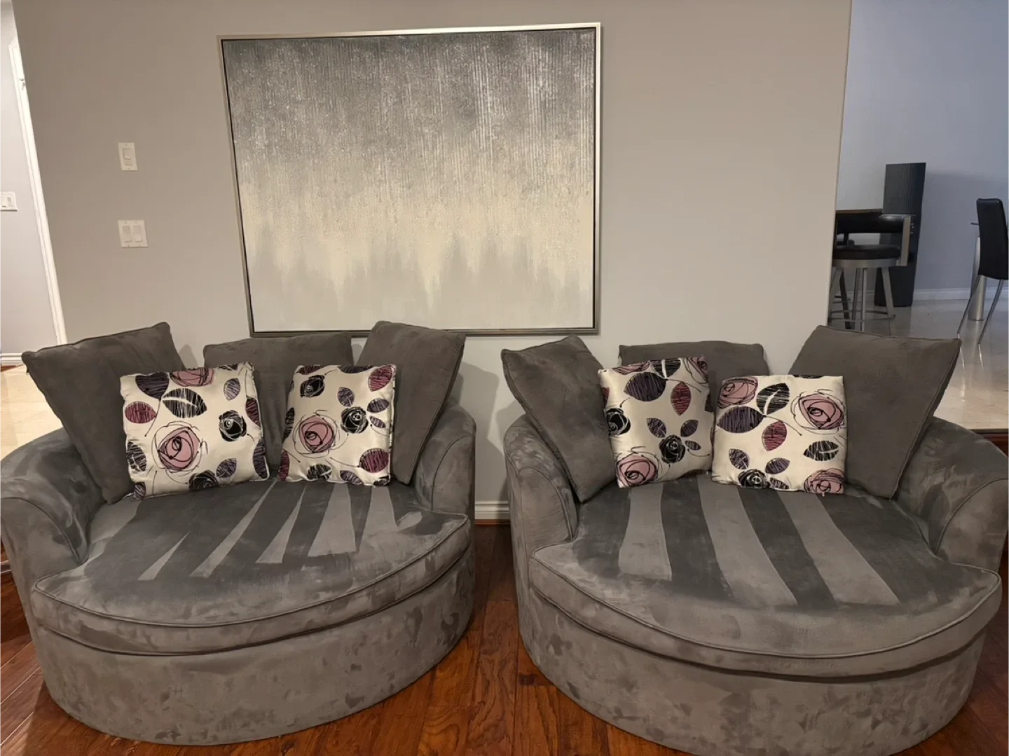 Gray Round nest chairs (Set of 2) image indicator(3)