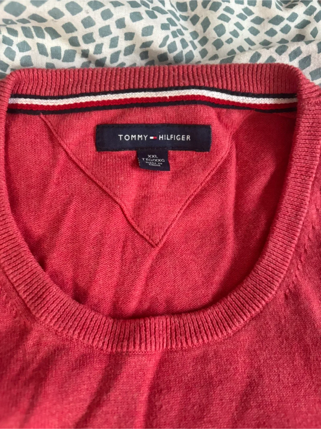 Tommy Hilfiger Red Sweater - Size XXL