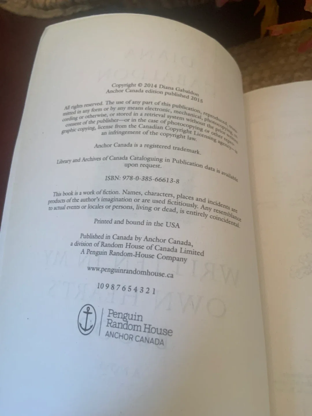 Written in My Own Heart's Blood by Diana Gabaldon image indicator(5)