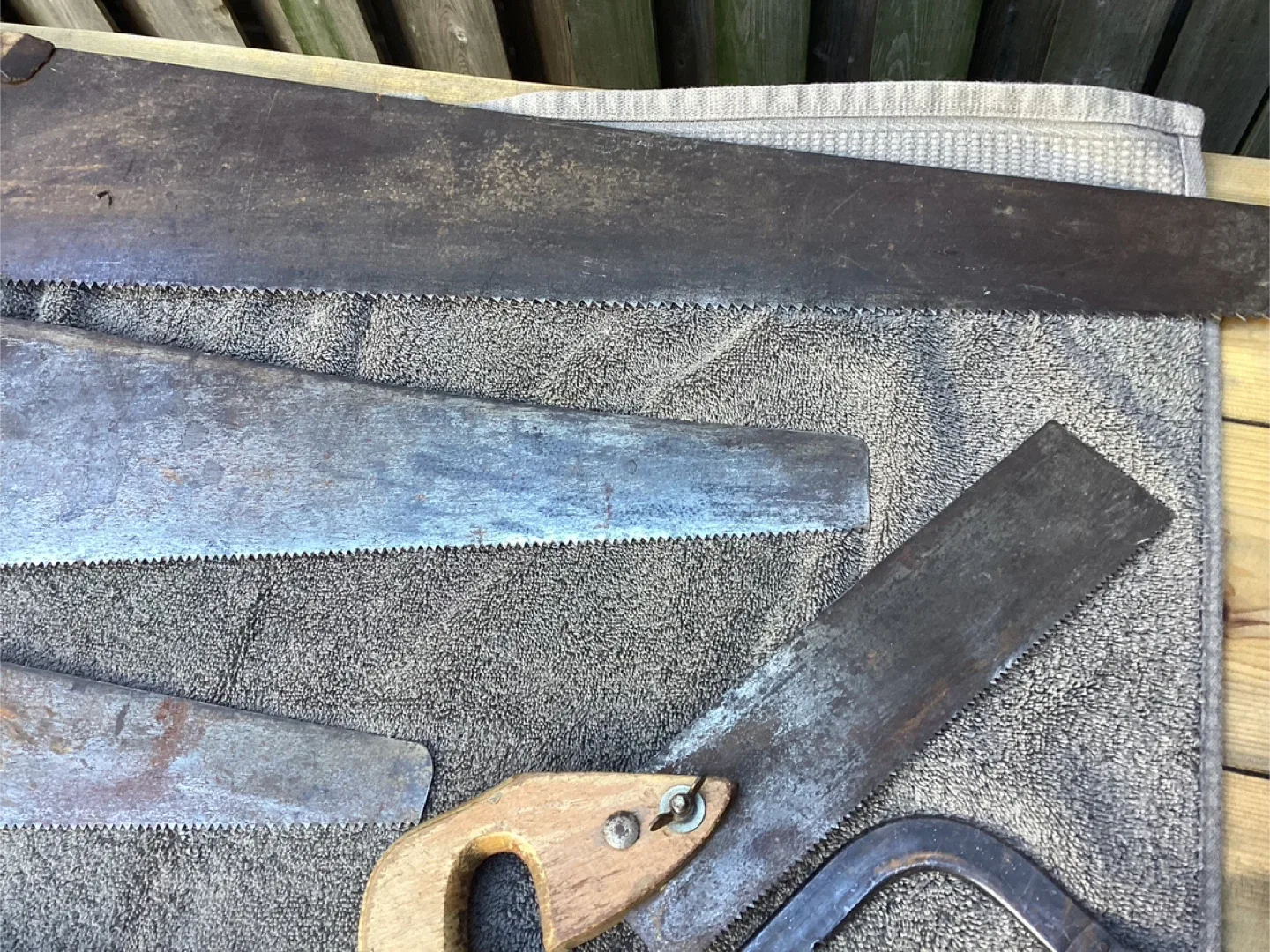 6 Different Vintage Hand Saws ! image indicator(5)