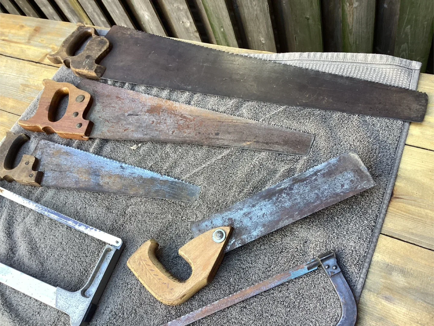 6 Different Vintage Hand Saws ! image indicator(10)