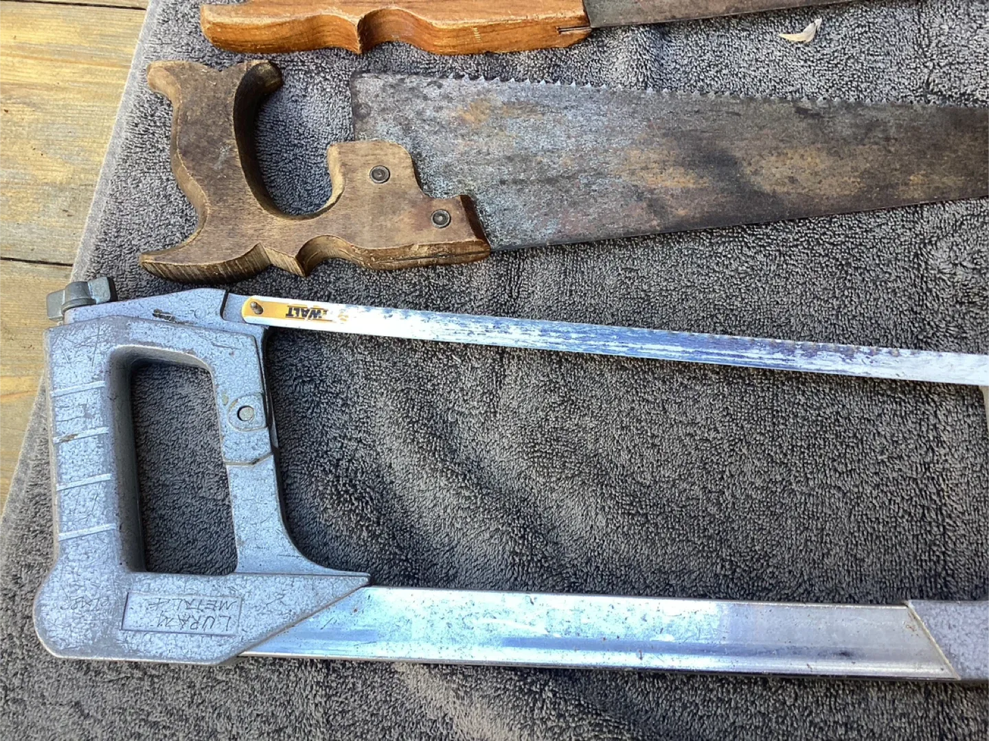 6 Different Vintage Hand Saws ! image indicator(8)