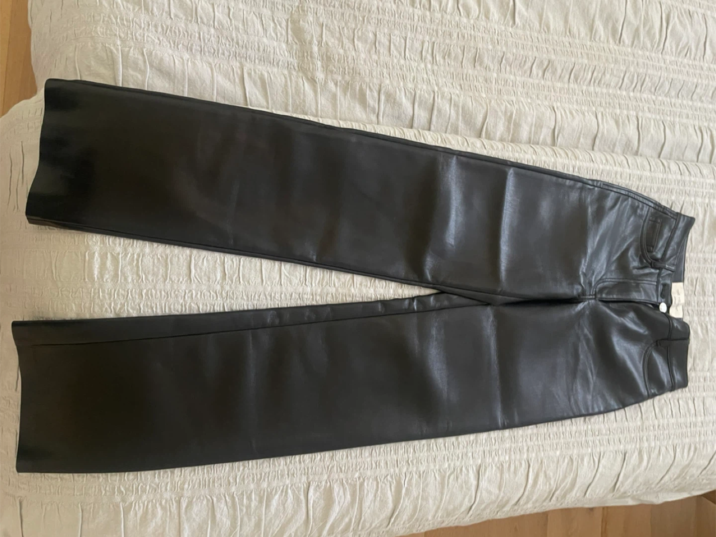 Aritzia Wilfred Melina Pant, Size 00, Black leather